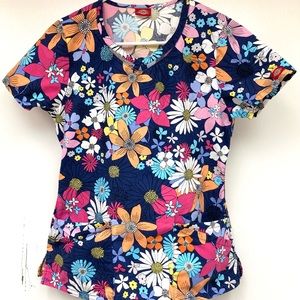 Dickies Size Small Floral Nursing Scrub Top